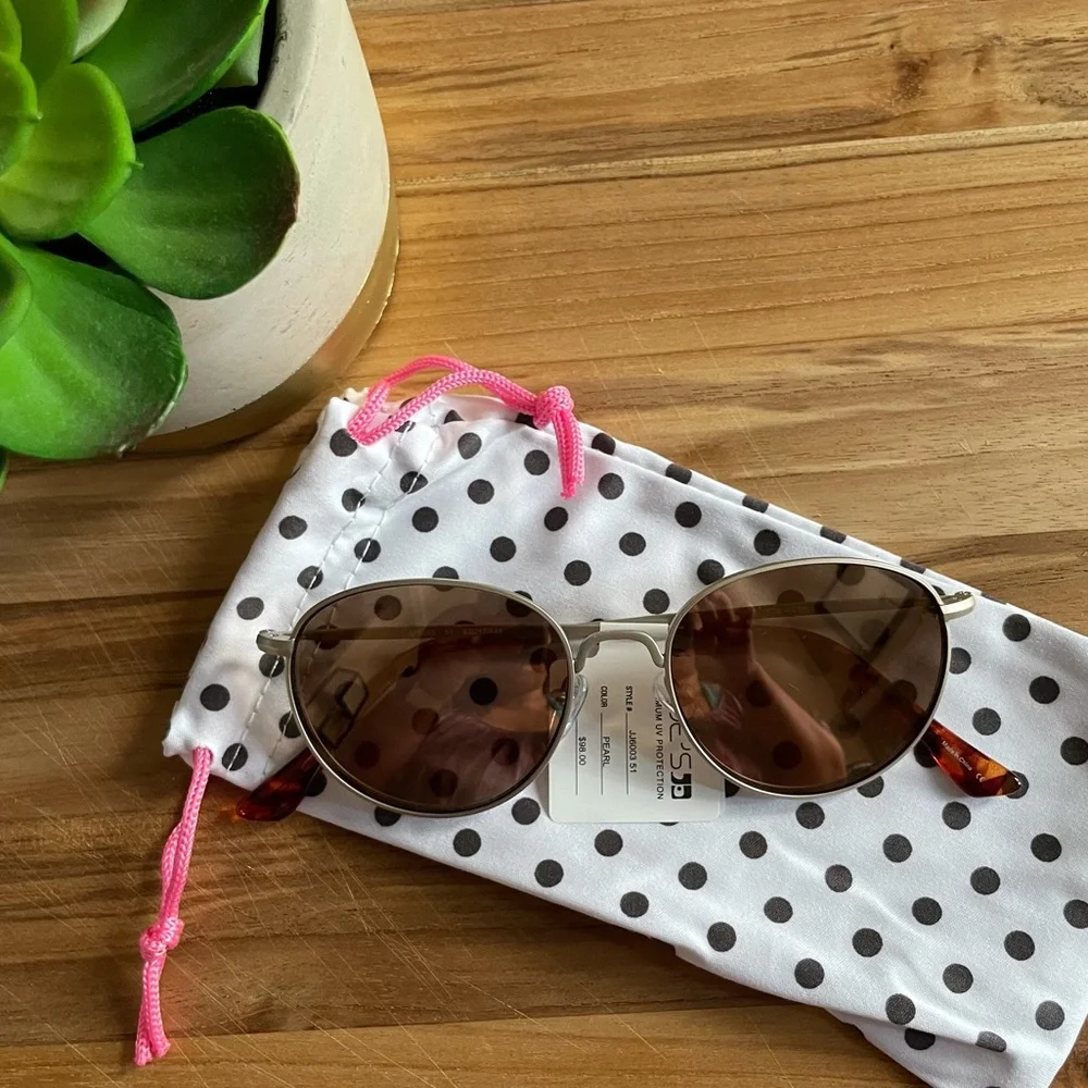 Joe’s Jeans Aviator Sunglasses Brown Lens